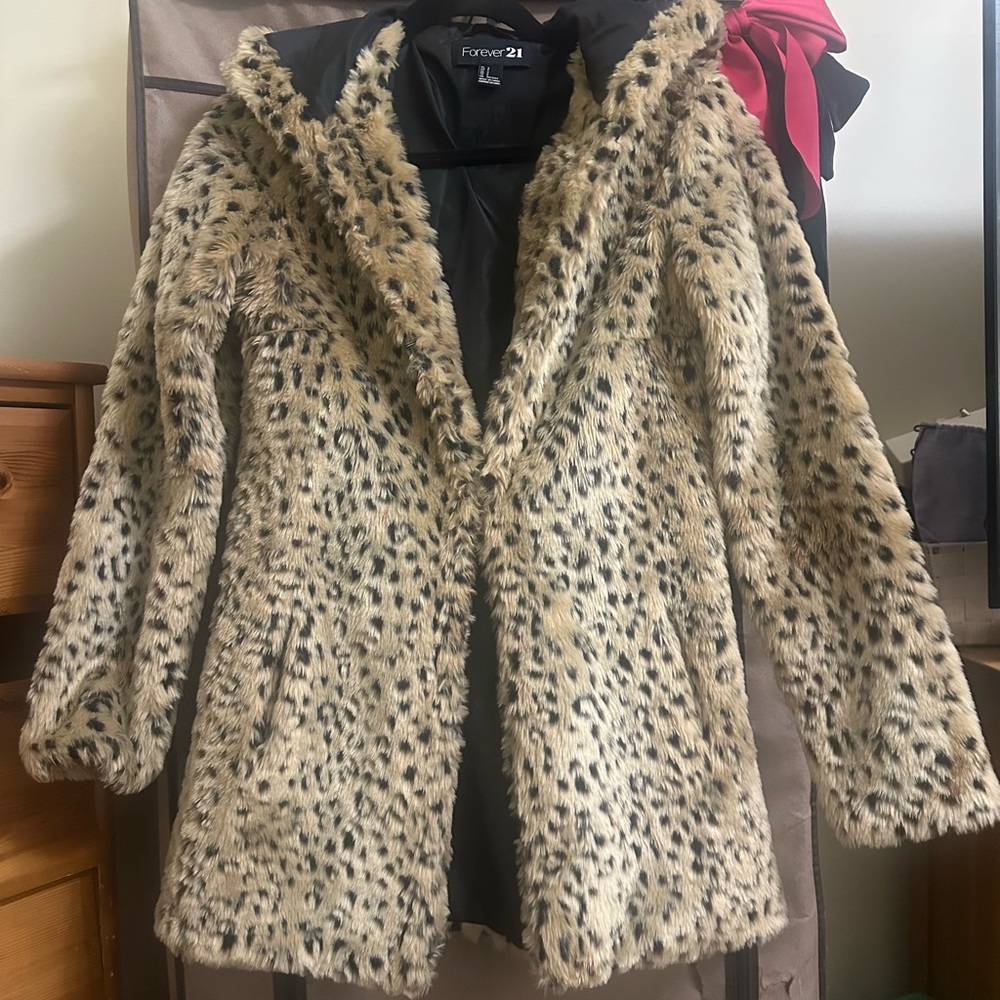 Forever 21 Leopard Print Faux Fur Jacket